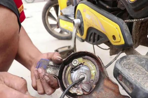 湖南电动车刹车故障